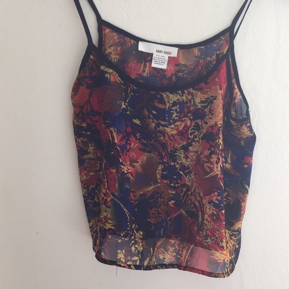 Fun print crop top - Picture 2 of 2